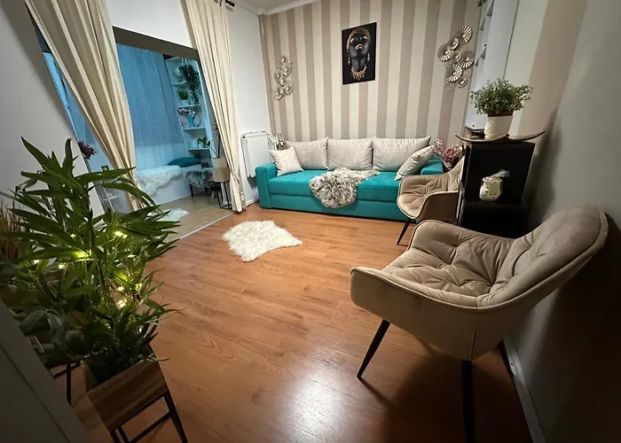 Ultracentral Studio Cherry Piata Amzei